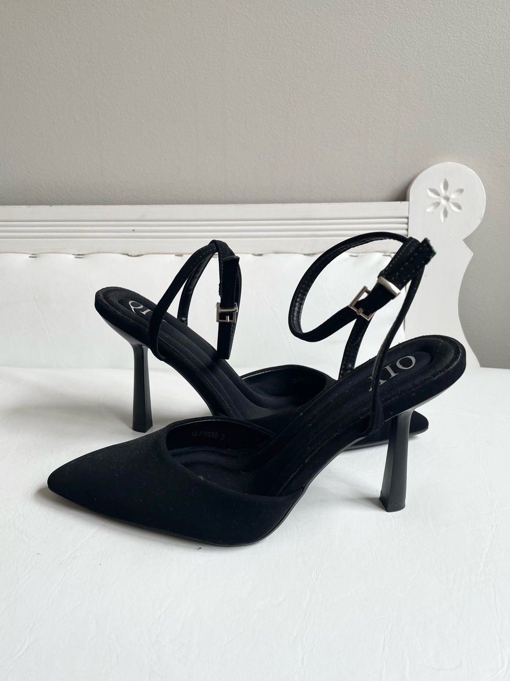 BLACK FAUX SUEDE POINTED HIGH HEEL SHOES SILVER BUCKLE ANKLE STRAP